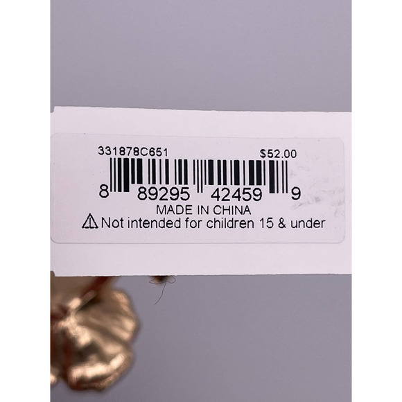 Betsey Johnson Rose Flower Faceted Crystal Hinged Bangle Bracelet Gold Tone NEW - Picture 5 of 9